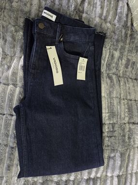 Vigoss Women's Dark Blue Wide Bottom Jeans